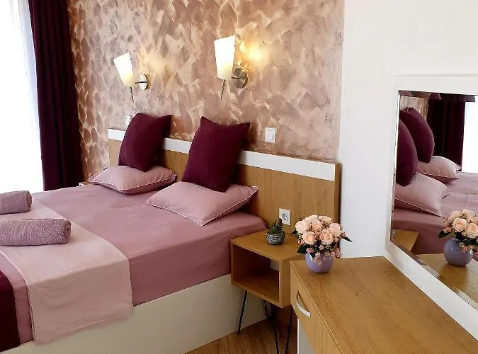 Old Sailor アパート