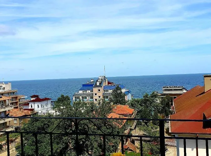 アパート Old Sailor *