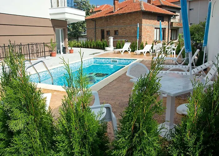 Old Sailor アパート *